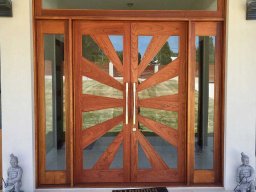 contemporary-door-and-sidelight-entries-1
