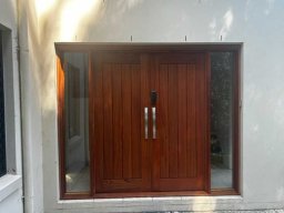contemporary-door-and-sidelight-entries-38