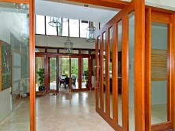 contemporary-pivot-door-and-sidelight-entries-41