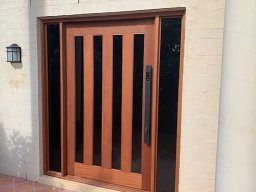 contemporary-pivot-door-and-sidelight-entries-65