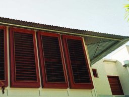 plantation-shutters-119